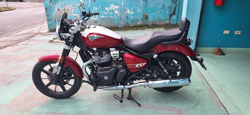 Royal Enfield Super Meteor 650