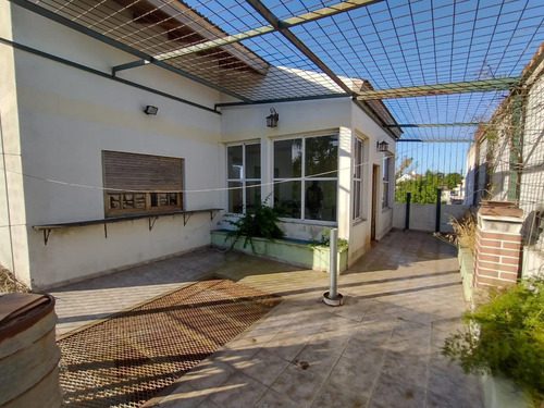 Imagen 18 de 18 de Casa De Cinco Dormitorios, Lote De 400 M2 En La Plata