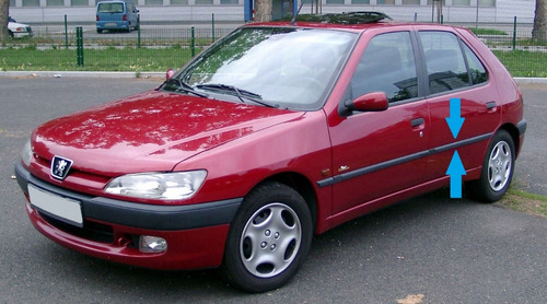 Peugeot 306 Bagueta De Puerta Trasera Izquierda Negra 39mm