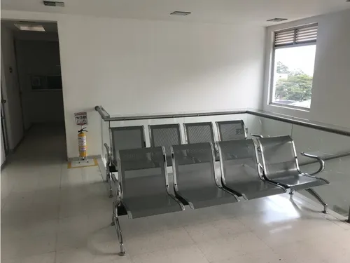 Se Alquila Clinica En El De Norte Armenia