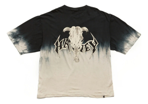 Remera Harvey & Willys Regular Fit Infamous Manga Corta