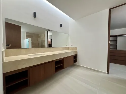 Casa En Venta En Mérida, Privada El Origen, Mod. 597, De Lujo