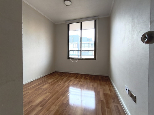 Excelente Departamento En Arriendo De 2 Dorm. En Santiago