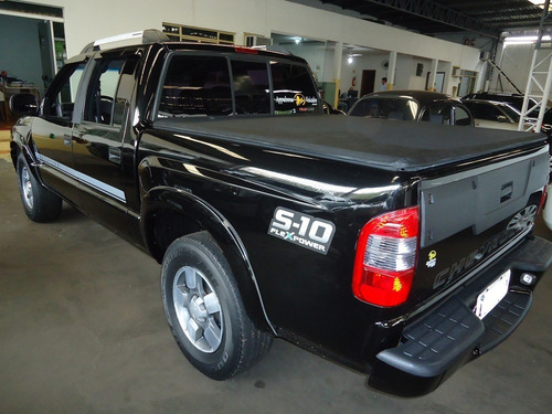 S10 Executive 2.4 Flex Cd (cabine Dupla)