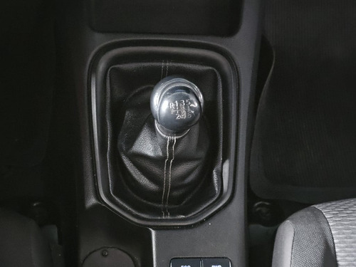 Toyota Hilux 2.8 STD 4X4 CD 16V DIESEL 4P MANUAL