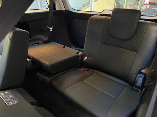 Toyota Hilux SW4 2.8 SRX At