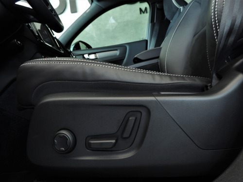 Imagem 7 de 13 de Volvo Xc40 R-design Recharge 2021