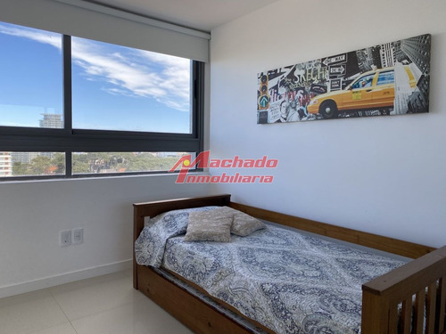 Imagen 9 de 12 de Esquinero , Orientación Norte Con Gran Terraza