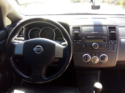 Nissan Tiida 1.8 Tekna 2009