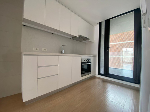 Alquiler Apartamento 2 Dormitorios Con Garage Centro Alma Corso