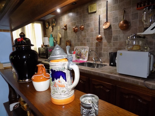 Imagen 8 de 24 de Excelente Chalet 5 Ambientes, Sobre 2 Lotes De Parque Barrio Las Lomas Miramar