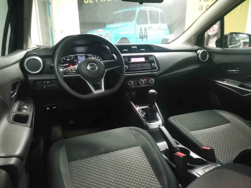 Imagen 13 de 15 de Nissan Versa 2020 4p Sense L4/1.6 Man