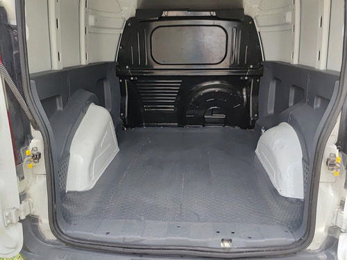Renault Kangoo 1.6 Aa Mt