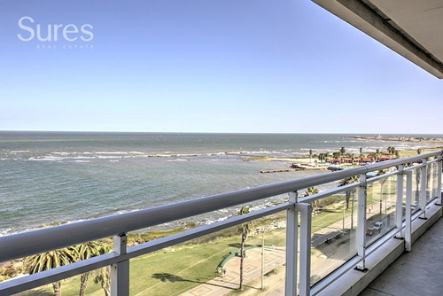 Apartamento En Venta Y Alquiler En La Rambla De Punta Carretas