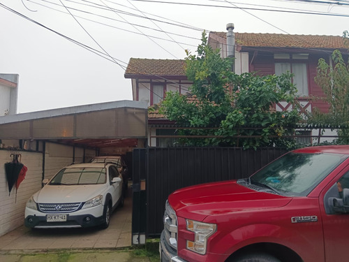 Venta De Exclusiva Residencia En Los Lirios, Collao: Comodi