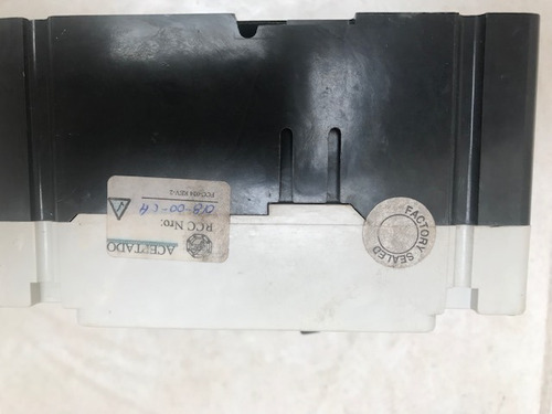 Breaker Industrial Trifasico 30 Amp. Fi-225 Cutler Hammer