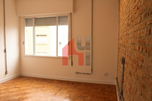 Kitnet Com 1 Dormitório Para Alugar, 29 M² Por R$ 1.500,00/mês - Centro - São Paulo/sp - Kn0026