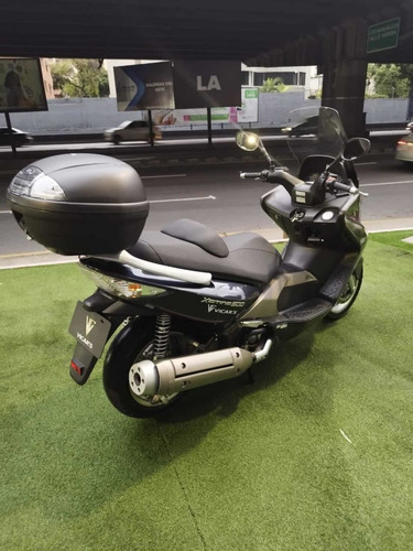 Imagen 4 de 8 de Kymco Xciting-500 C.c 2007