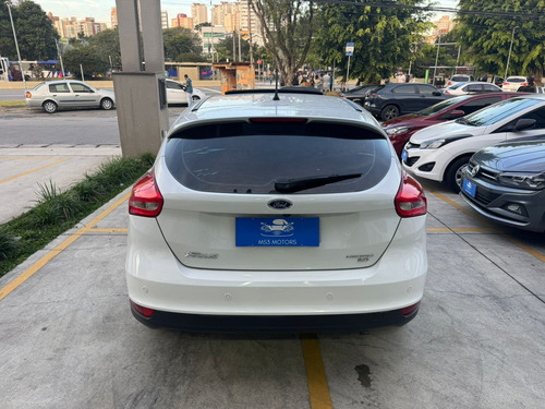 Ford Focus 2.0 Titanium Flex Powershift 5p