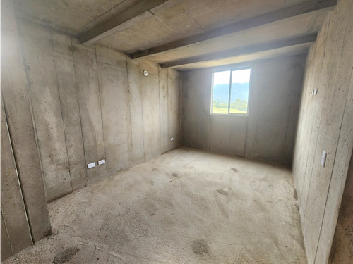 Venta Apartamento En Caldas, Vista Verde