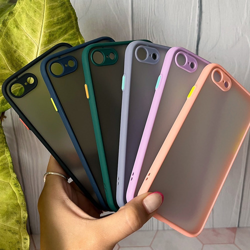 Imagen 2 de 6 de Funda Bumper Cubre Camara Línea iPhone - Coolcase
