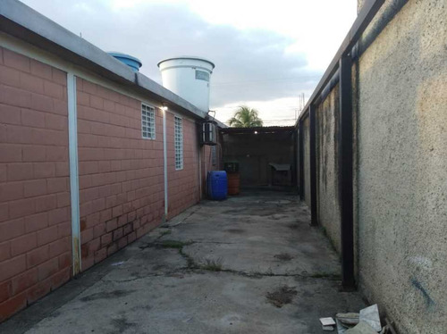 Imagen 15 de 15 de Casa Venta Urb. Araguaney Palo Negro. Libertador