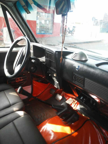 Imagem 5 de 8 de Chevrolet D20 Veranez
