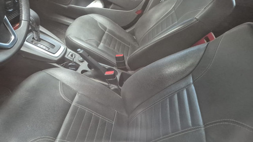 Ford Fiesta Kinetic 1.6 Titanium Powershift 120cv