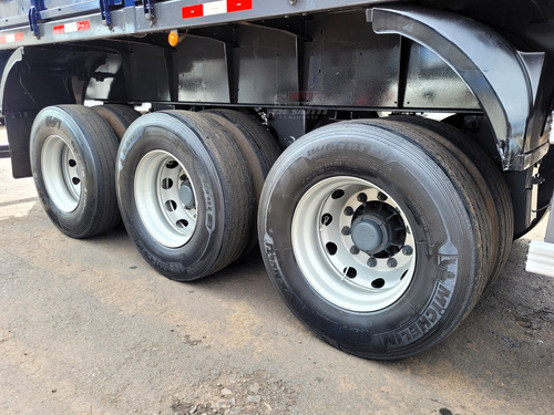 Carreta Carga Seca Randon 2019/20 12,45mts C/ Pneus