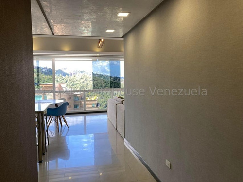 Imagen 2 de 17 de Hermoso Apartamento En Venta Solar Del Hatillo Mls #22-12221