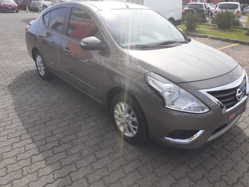 Nissan Versa 1.6 16v S Flexstart (flex)