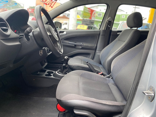 Imagem 8 de 11 de Volkswagen Gol 1.0 Mi Trendline 8v 2016