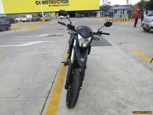 Imagen 3 de 14 de Motos Akt