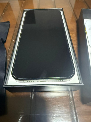 Apple Iphone 13 Pro Max (128 Gb) - Grafito Zin Mzez Vara Plateado (Usado)