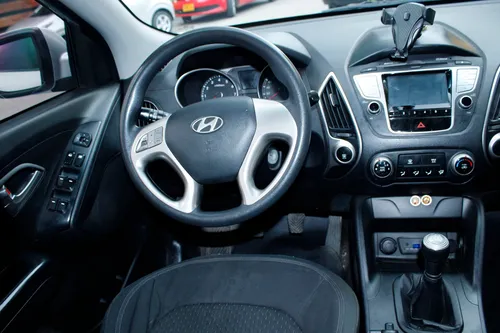 Hyundai TUCSON IX-35 2.0l 4x4 Mt
