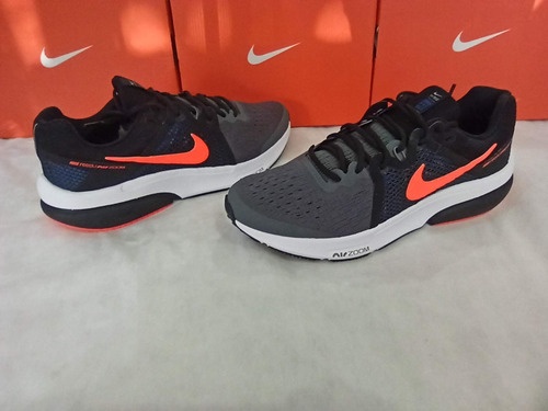 Zapatos De Caballero Nike Zoom Talla 44 (10 Us) 28.5 Cms