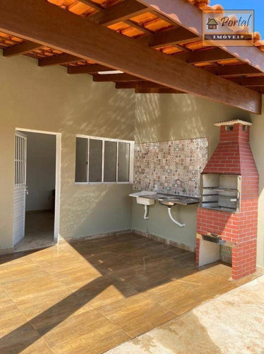 Oportunidade - Chacrinha Com Casa Pequena, Piscina E Churrasqueira - Excelente Opção Para Voce E Sua Familia - Ch0169