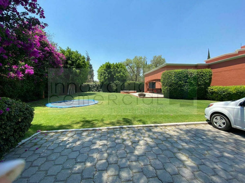 Imagen 28 de 30 de Jurica, Casa De Un Nivel Con Terraza, Jacuzzi Y Más De 300m2