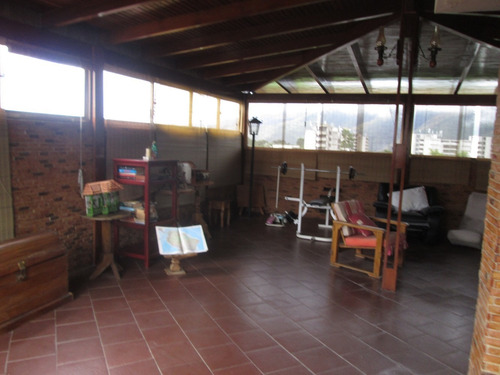 Imagen 13 de 14 de En Venta Quinta En Urb. Miranda