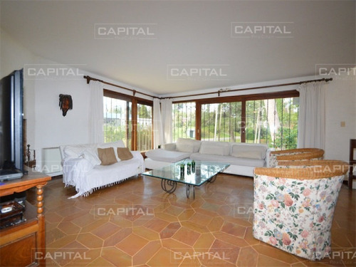 Casa En Venta Playa Mansa Punta Del Este- Ref: 25064