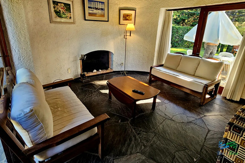 Casa En Alquiler Temporada 2026, 3 Dormitorios, Rincón Del Indio, Punta Del Este!