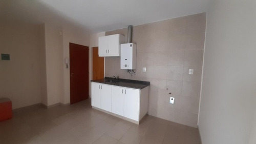 Imagen 3 de 12 de Departamento Un Dormitorio