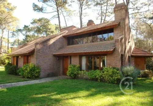 Casa - Carilo