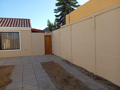 Excelente Casa 1 Piso Con Quincho