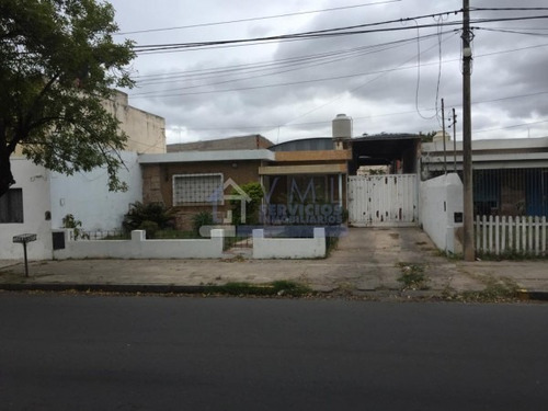 Imagen 3 de 9 de En Venta Casa, Departamento Y Galpon En Barrio Talleres Oeste