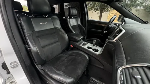 Jeep Grand Cherokee 6.4 Srt-8 4x4 Mt