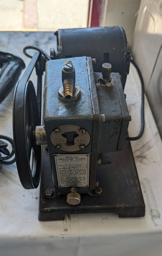 Bomba De Vacio Welch Vacuum Pump 1410 Industrial (Usado)
