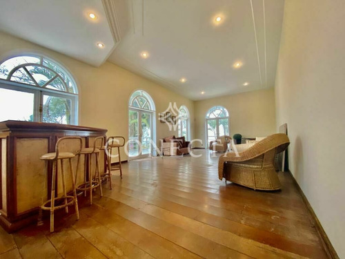 Imagem 9 de 21 de Casa Para Locação No Tamboré | 1460m² | 5 Suítes | Salão De Festas E Espaço Gourmet | Piscina | Vista Privilegiada - Cncl1165-2