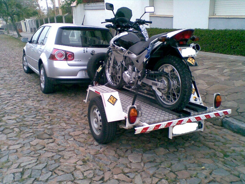 Imagem 3 de 3 de Carretinha P/moto - Engatcar C/estepe