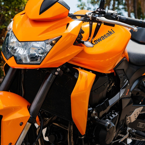 Imagem 7 de 10 de Moto Kawasaki Z 750 Laranja Ano 2012 Impecável